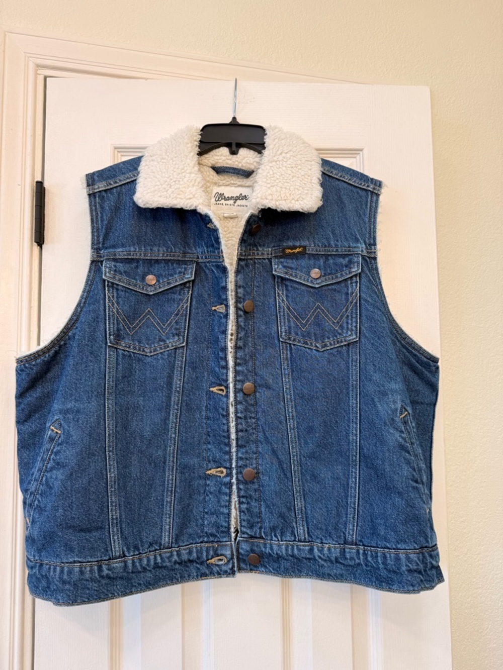 Wrangler Cream Sherpa-Lined Denim Vest